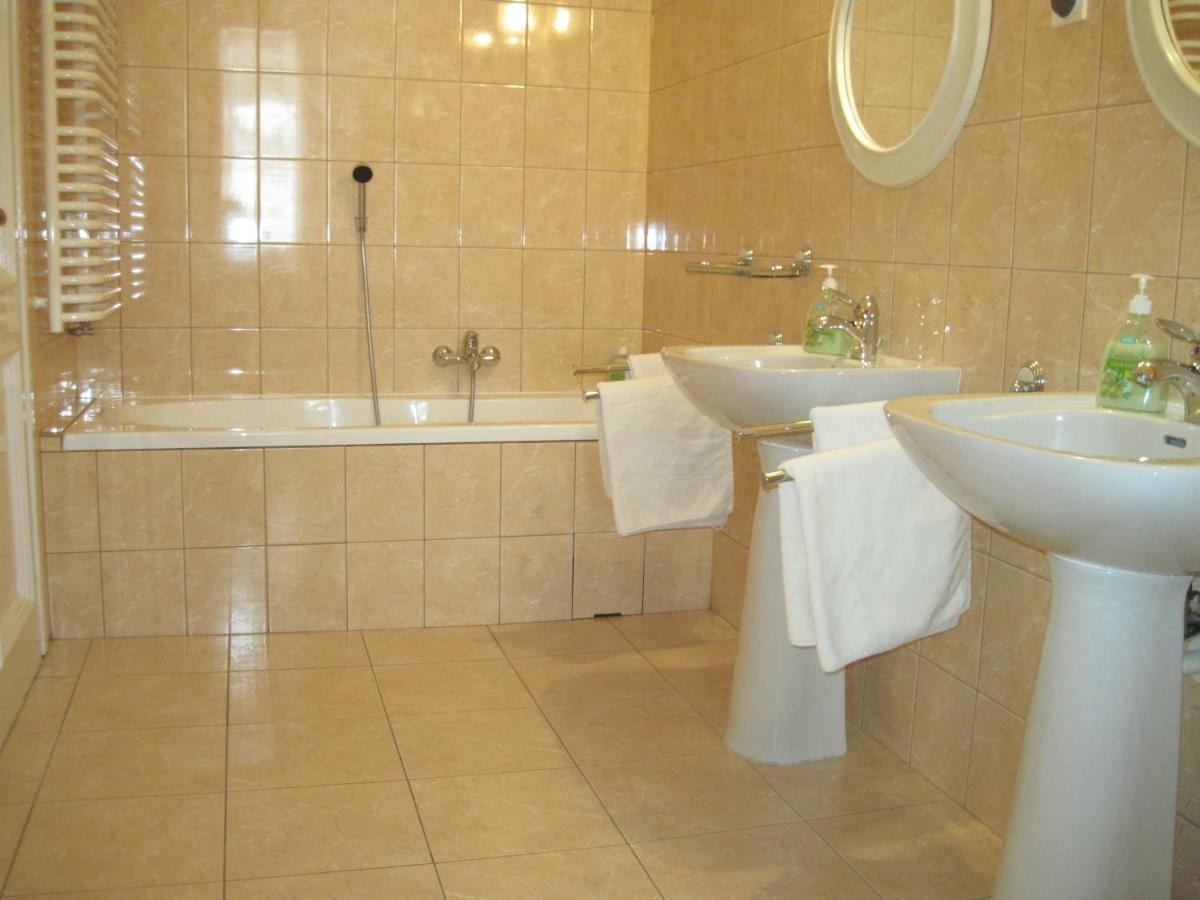 Apartament Dom Polonii Kraków Pokój zdjęcie